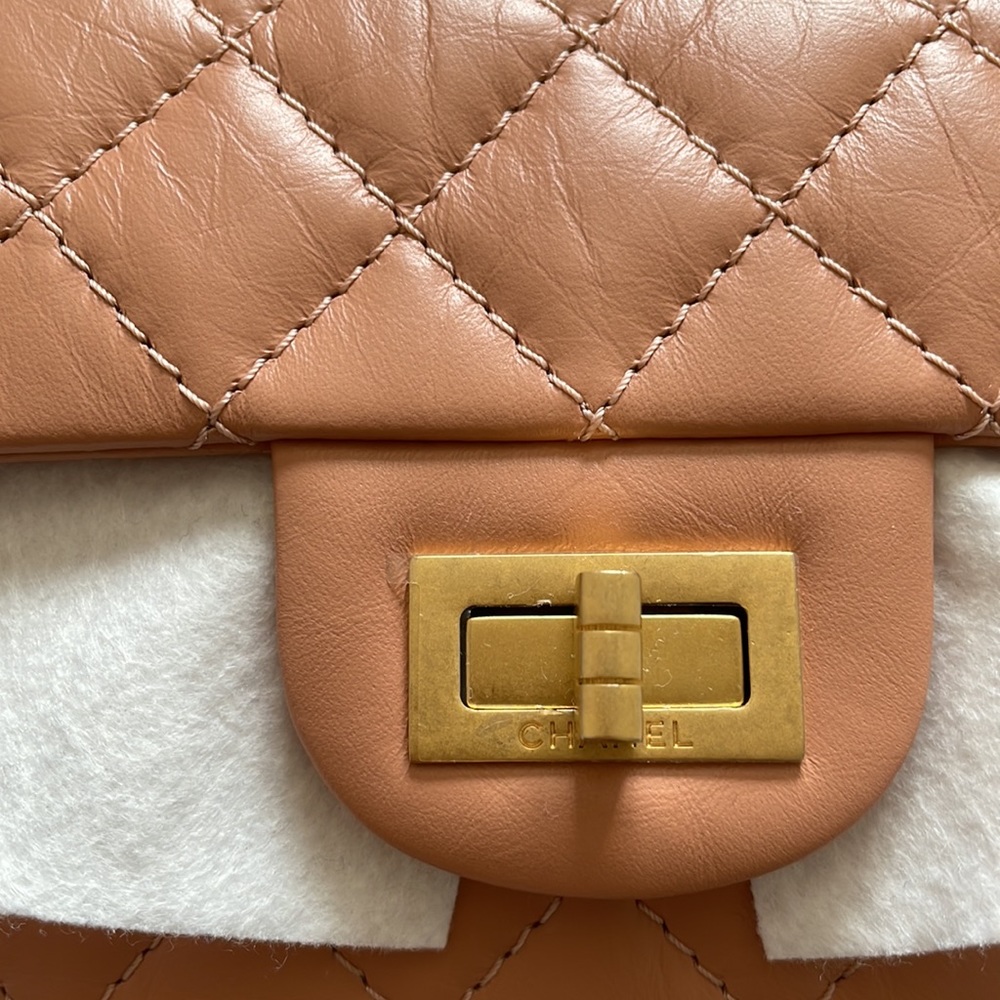Chanel reissue 2.55 mini flap bag - Picture 6 of 9